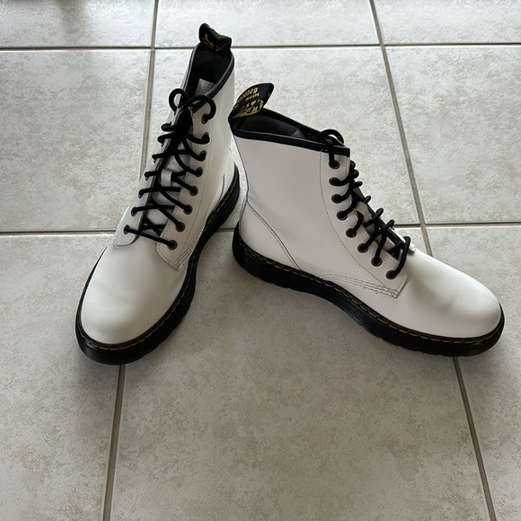 Dr. Martens Shoes - DR. MARTENS Zavala 8-Eyelet White Leather Combat Boot